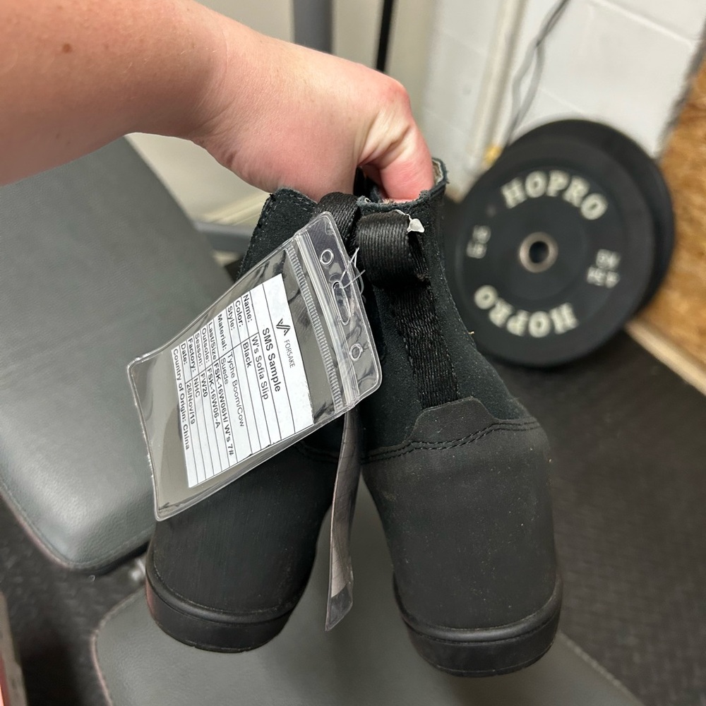 Forsake W's Sofia Slip wedge waterproof boots-NWT - Picture 5 of 7